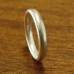 Casco Narrow Wedding Band